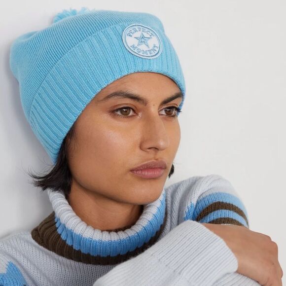 Perfect Moment Patch II Pompom Beanie Hat New - Picture 3 of 5